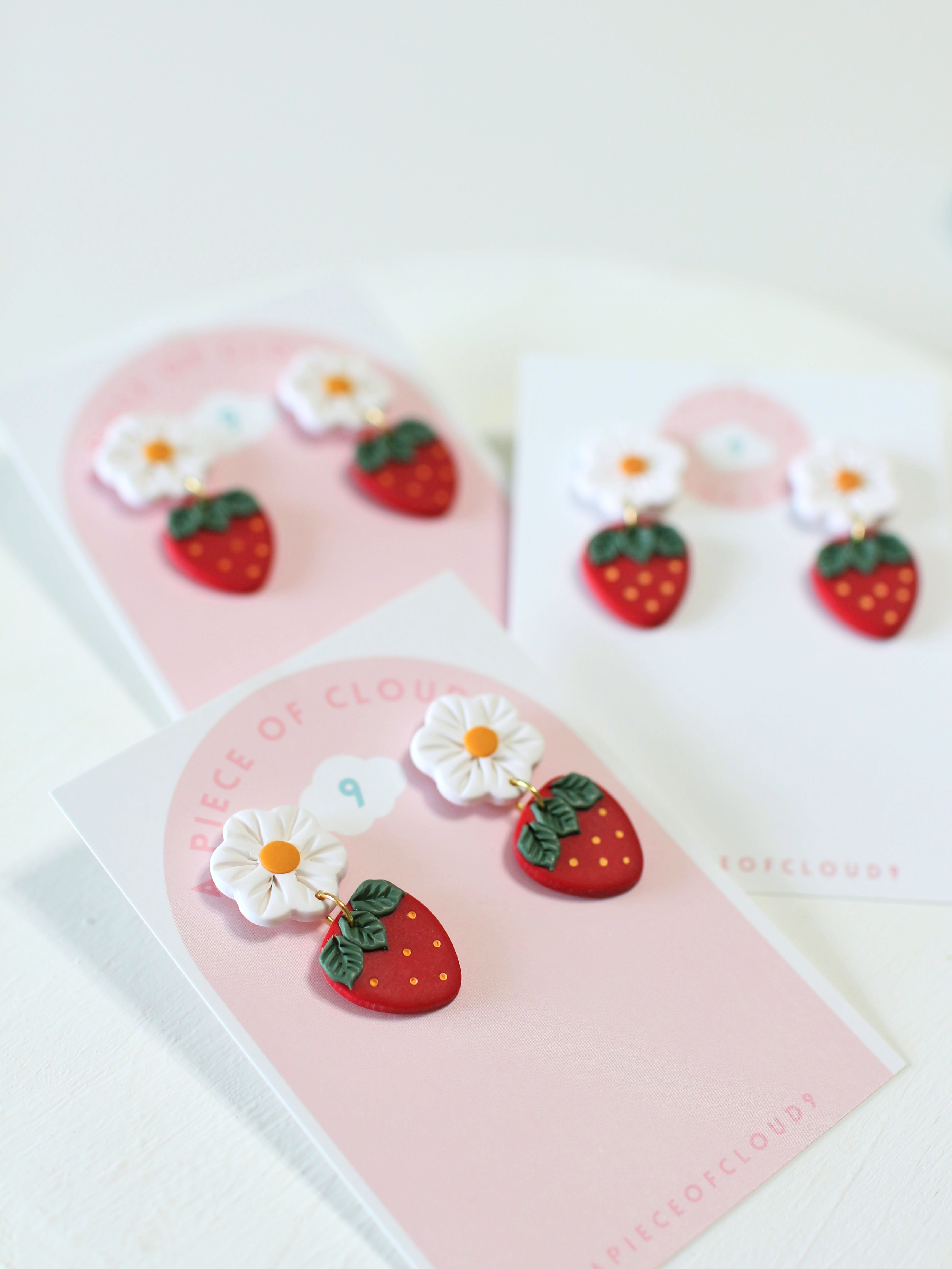 Buy Strawberry Drop Dangle Earrings for Women Girls, Red Cute Strawberry  Dangle Earring, Simulated Strawberry Earrings,3D Acrylic Fruit Drop Earring,  Metal Silicone, Zircon at Amazon.in