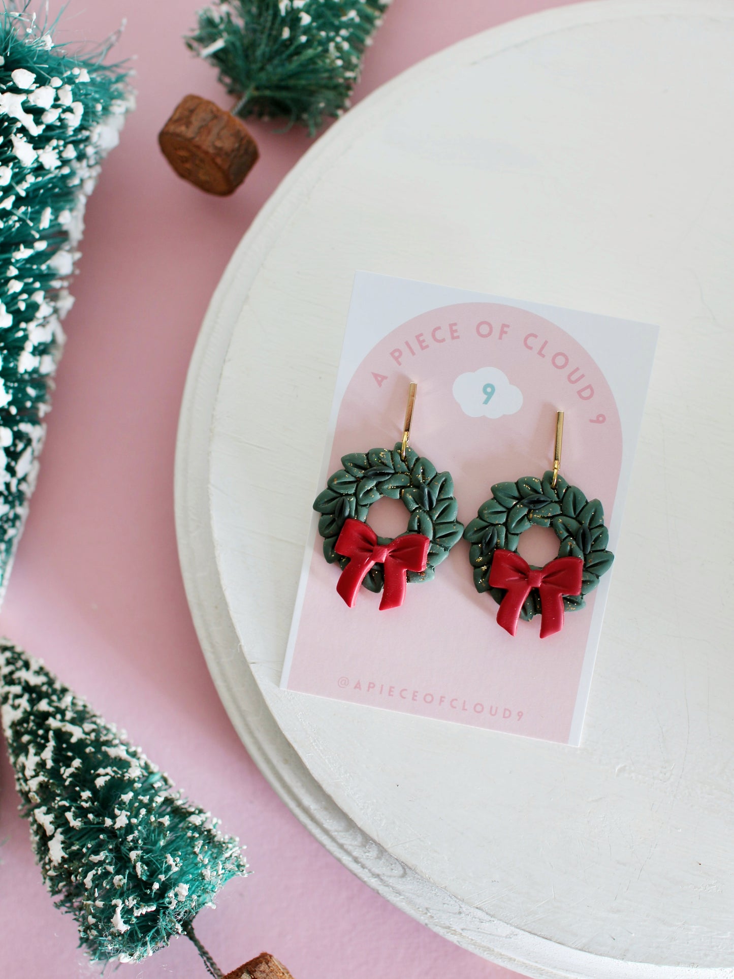 Sparkling Wreaths - Christmas Earrings